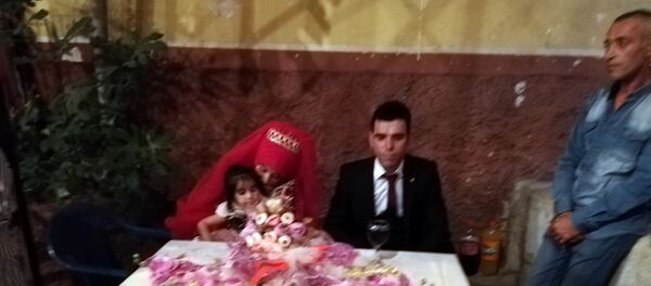 Damadının boğazını kesti - Sputnik Türkiye