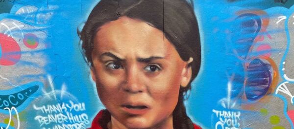 İsveçli iklim aktivisti Greta Thunberg için Kanada’da yapılan duvar resmi  - Sputnik Türkiye