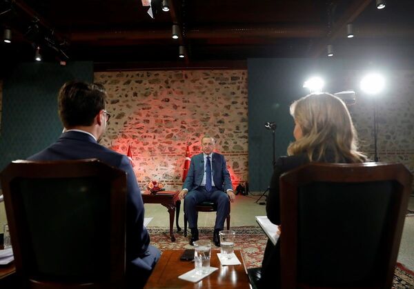 Erdoğan yapacağı ABD ziyaretine ilişkin konuştu: Mektubu da yanımızda getirip Trump'a göstereceğiz - Sputnik Türkiye