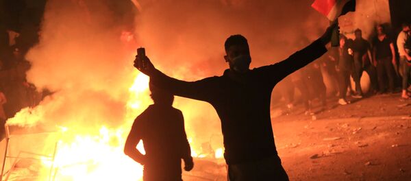 Irak'ta hükümet karşıtı gösteriler - Sputnik Türkiye