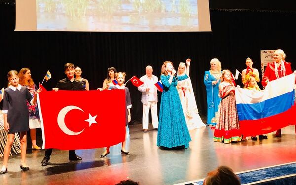  İstoki 2. Uluslararası Rus-Türk Dostluğu Festivali’nin kapanış konseri - Sputnik Türkiye