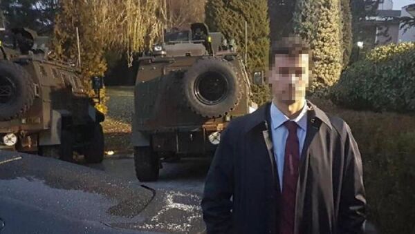 Polis memuru, meslektaş eşini ve kayınvalidesini öldürdü - Sputnik Türkiye