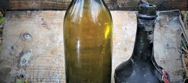 Rusya’nın son Çarı İkinci Nikolay’a gönderilen 900 şişe içki Baltık Denizi’nden çıkarıldı - Sputnik Türkiye