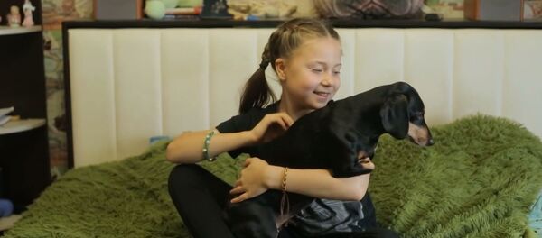 Rusya’da ‘Greta’nın ikizini’ buldular - Sputnik Türkiye