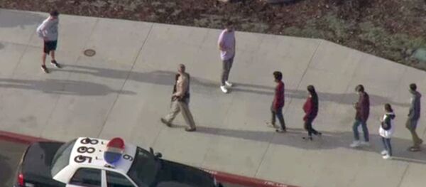 ABD'nin Kalifornia eyaletinde okul saldırısı ABD'nin Kalifornia eyaletinde okul saldırısı - Sputnik Türkiye