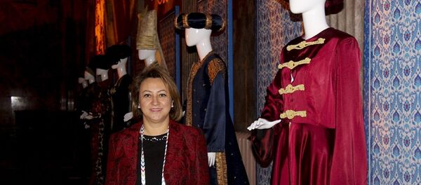 Rusya'da gerçekleşen Türkiye'nin özel statü sıfatında katıldığı 8. St. Petersburg Uluslararası Kültür Forumu kapsamında, Osmanlı Kaftanları Sergisi açıldı - Sputnik Türkiye