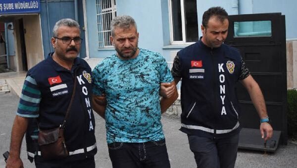 Eşini 46 yerinden bıçaklayan adam - Sputnik Türkiye