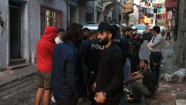 Beyoğlu'nda taciz iddiası - Sputnik Türkiye