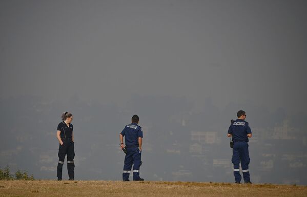 Avustralya'daki yangınlarda Sidney duman altında kaldı - Sputnik Türkiye