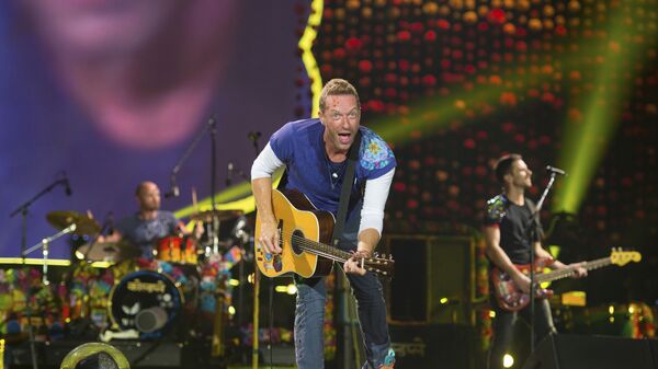 Coldplay konseri sonrası Astronomer şirketinin CEO'su istifa etti - Sputnik Türkiye