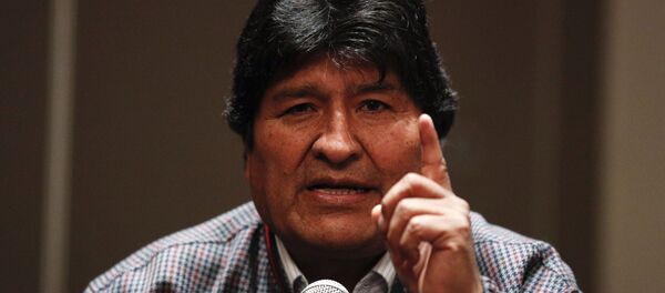 İstifaya zorlanan eski Bolivya Devlet Başkanı Evo Morales, iltica ettiği Meksika'da basın toplantısı düzenledi. - Sputnik Türkiye
