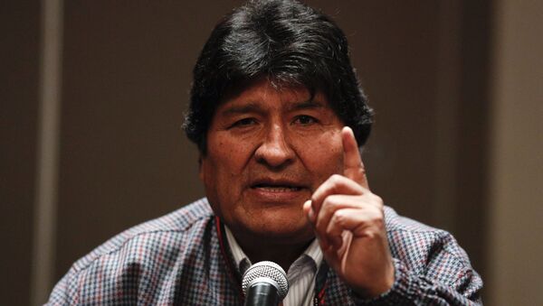 İstifaya zorlanan eski Bolivya Devlet Başkanı Evo Morales, iltica ettiği Meksika'da basın toplantısı düzenledi. - Sputnik Türkiye