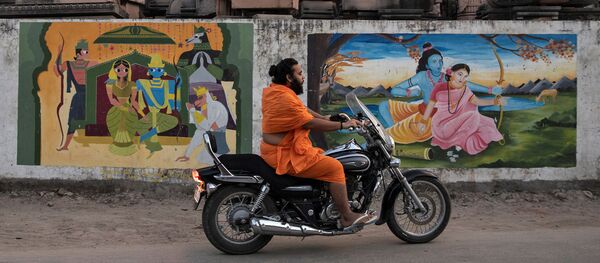 Hindistan + Bir Hindu rahip - Sputnik Türkiye