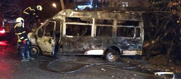 9 öğrenci alev topuna dönen serviste yanmaktan son anda kurtuldu - Sputnik Türkiye