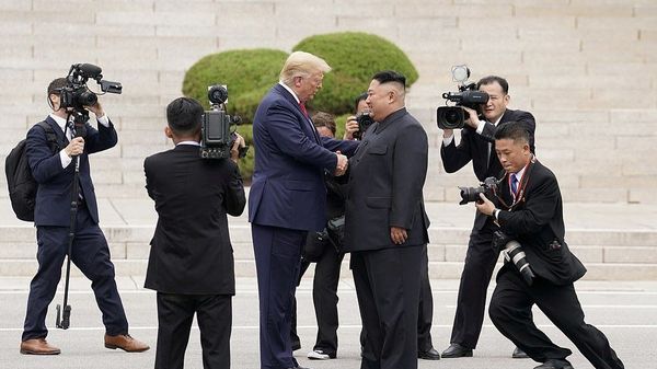 Trump Kim Jong-un - Sputnik Türkiye
