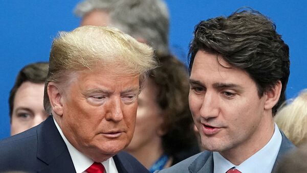 NATO'nun Londra Zirvesi'nde Donald Trump ile Justin Trudeau - Sputnik Türkiye