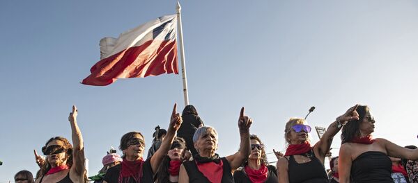 Şili'de kadın eylemi - Sputnik Türkiye