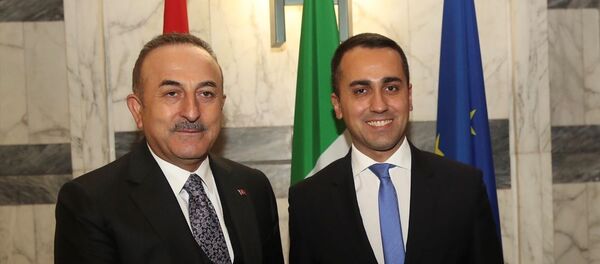Dışişleri Bakanı Mevlüt Çavuşoğlu, Roma'da, İtalya Dışişleri Bakanı Luigi Di Maio ile bir araya geldi. - Sputnik Türkiye
