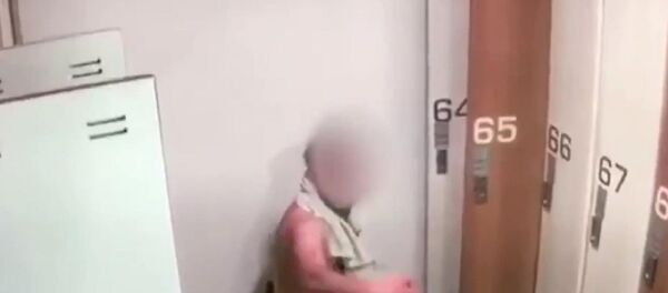 Kadıköy'de 9 yaşındaki otizmli B.Ö., eğitimine ve tedavisine yardımcı olması için ailesi tarafından teslim edildiği yaşam koçu Uğur D. tarafından darp edildi. - Sputnik Türkiye