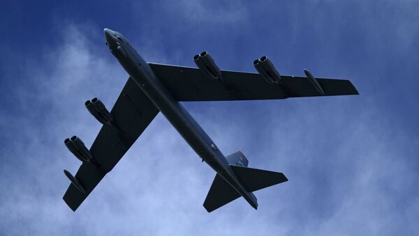 Стратегический бомбардировщик ВВС США B-52H - Sputnik Türkiye