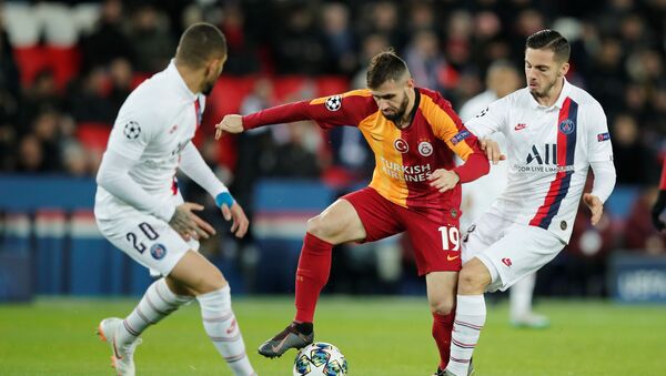 Galatasaray, UEFA Şampiyonlar Ligi'nde Paris Saint-Germain'e 5-0 yenilerek A Grubu'nu son sırada tamamladı - Sputnik Türkiye