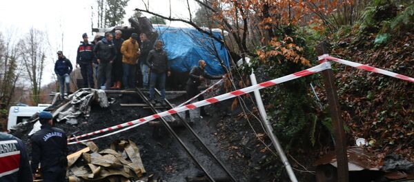 Zonguldak'ta 2 işçinin yaşamını yitirdiği kaçak maden ocağı mühürlendi - Sputnik Türkiye