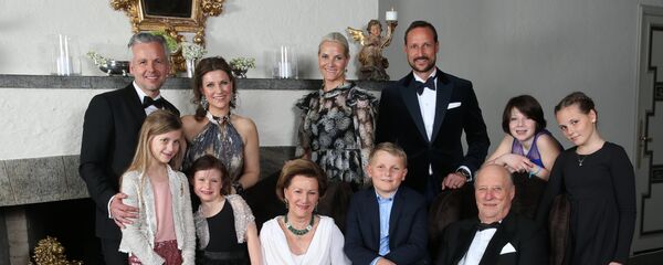 Norveç kraliyet ailesi ile Ari Behn - Sputnik Türkiye