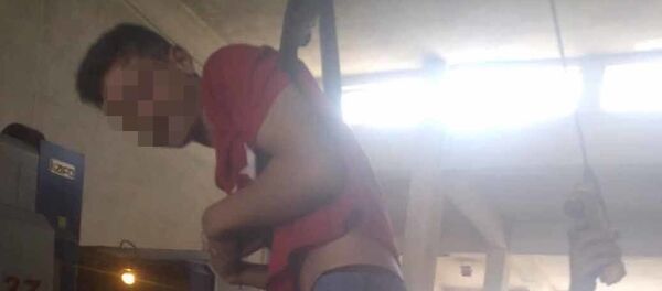 15 yaşındaki çırağa palangalı işkence, ağabeyine dayak - Konya 15 yaşındaki çırağa palangalı işkence, ağabeyine dayak - Konya - Sputnik Türkiye