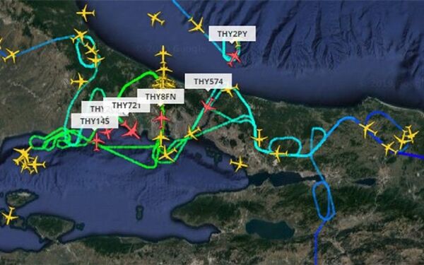 İstanbul Havalimanı'nda rüzgar iniş ve kalkışlara izin vermiyor - Sputnik Türkiye