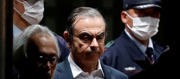 Japonya'da yolsuzluktan ev hapsinde tutulduğu sırada Lübnan'a kaçmasıyla gündeme gelen eski Renault-Nissan CEO’su Carlos Ghosn - Sputnik Türkiye