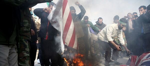 İran'da Kasım Süleymani sonrası protesto - Sputnik Türkiye