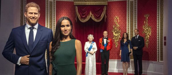 İngiltere Prensi Harry ve eşi Meghan Markle'ın balmumu heykelleri, Londra'daki Madame Tussauds Müzesi'nde İngiltere Prensi Harry ve eşi Meghan Markle'ın balmumu heykelleri, Londra'daki Madame Tussauds Müzesi'nde - Sputnik Türkiye