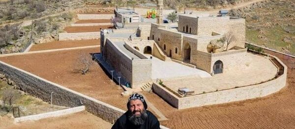 Süryani Rahip Bileçen  - Sputnik Türkiye