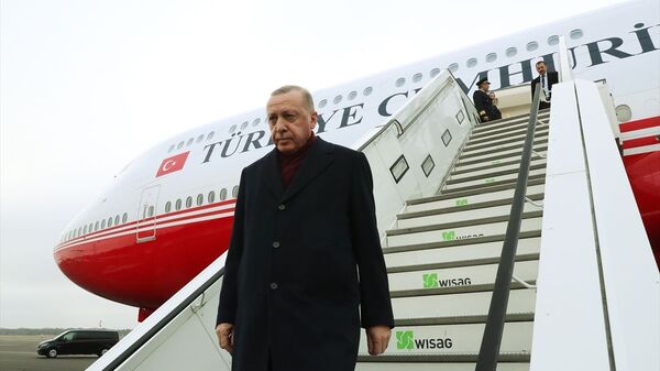 Cumhurbaşkanı Recep Tayyip Erdoğan - özel uçağı 'TRK' - Sputnik Türkiye