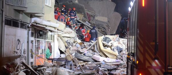 Elazığ'ın Sivrice ilçesi merkezli 6,8 büyüklüğündeki deprem - Sputnik Türkiye