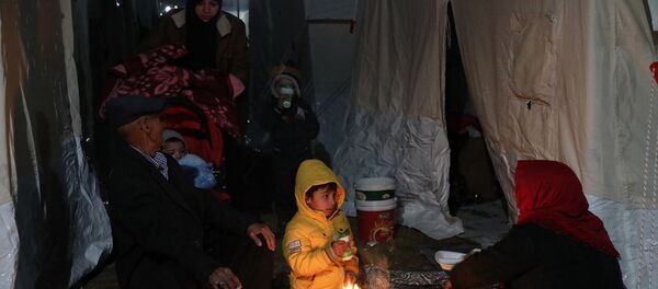 Elazığ depremi, çadırdaki depremzedeler, AFAD, çadır - Sputnik Türkiye