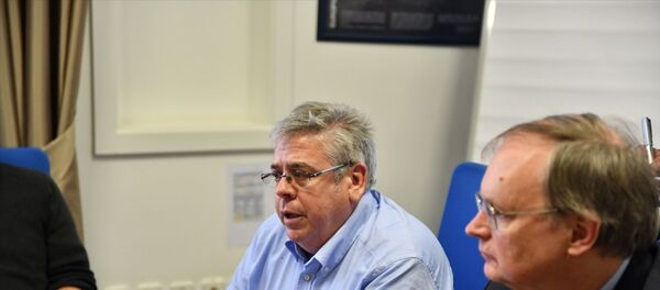 Avrupa Parlamentosu (AP) Türkiye Raportörü Nacho Sanchez Amor, Gaziantep'teki bazı STK'larla bir araya geldi. Amor'a Avrupa Birliği (AB) Türkiye Delegasyonu Başkanı Büyükelçi Christian Berger da eşlik etti. - Sputnik Türkiye