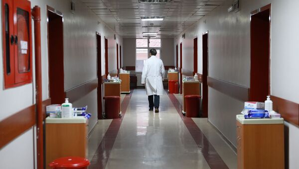 Sağlık Bakanlığı, Çin’den tahliye edilerek Türkiye'ye getirilen 42 kişi için Dr. Zekai Tahir Burak Hastanesi'nde hazırlanan odaların görüntülerini paylaştı. - Sputnik Türkiye