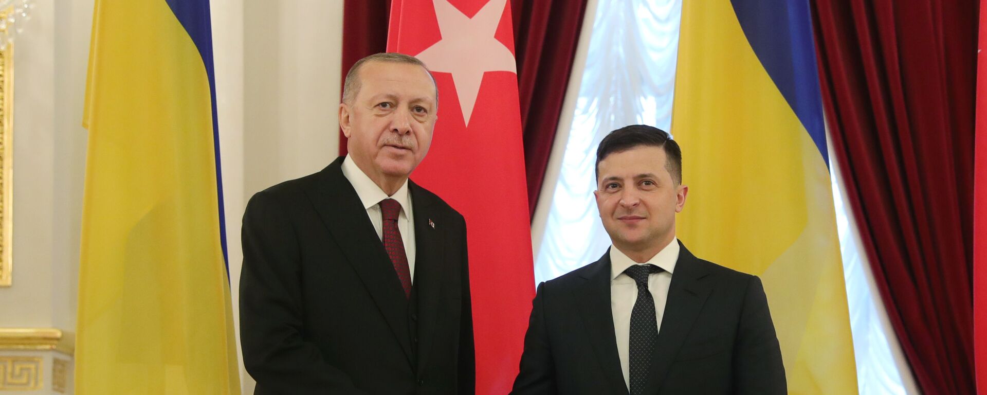 Cumhurbaşkanı Recep Tayyip Erdoğan ve Ukrayna Devlet Başkanı Zelenskiy ortak basın açıklaması düzenledi - Sputnik Türkiye, 1920, 10.04.2021