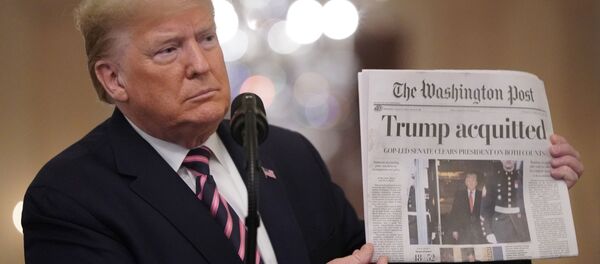 ABD Senatosu'ndaki azil yargılamasında aklanan ABD Başkanı Donald Trump, Beyaz Saray'da açıklamalarda bulundu. - Sputnik Türkiye