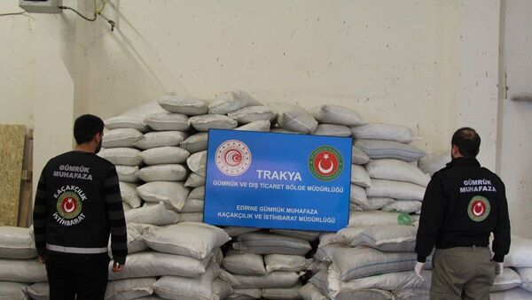 Kapıkule, 2 ton 70 kilogram esrar ele geçirildi - Sputnik Türkiye