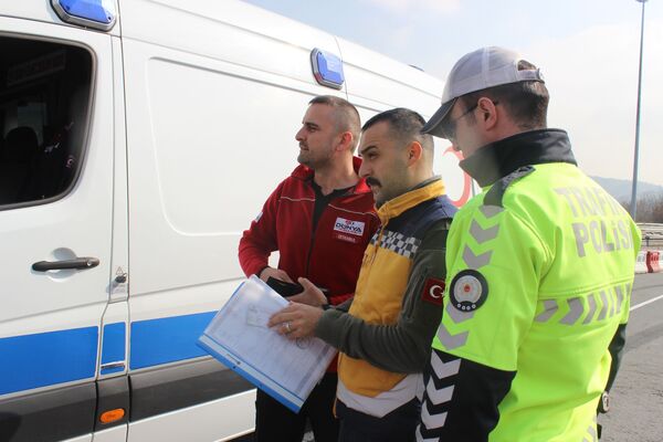 15 Temmuz Şehitler Köprüsü’nde 'özel' ambulans denetimi - Sputnik Türkiye