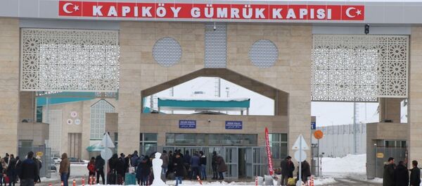 İran’da koronavirüs sebebiyle 5 kişinin hayatını kaybetmesinin ardından Kapıköy Gümrük Kapısı'na kamera yerleştirildi - Sputnik Türkiye