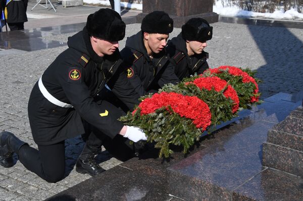 Rusya’da ‘Vatan Savunucuları Günü’ kutlamaları - Sputnik Türkiye