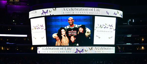 Kobe Bryant ve kızı Gianna Bryant için anma töreni düzenlendi - Sputnik Türkiye