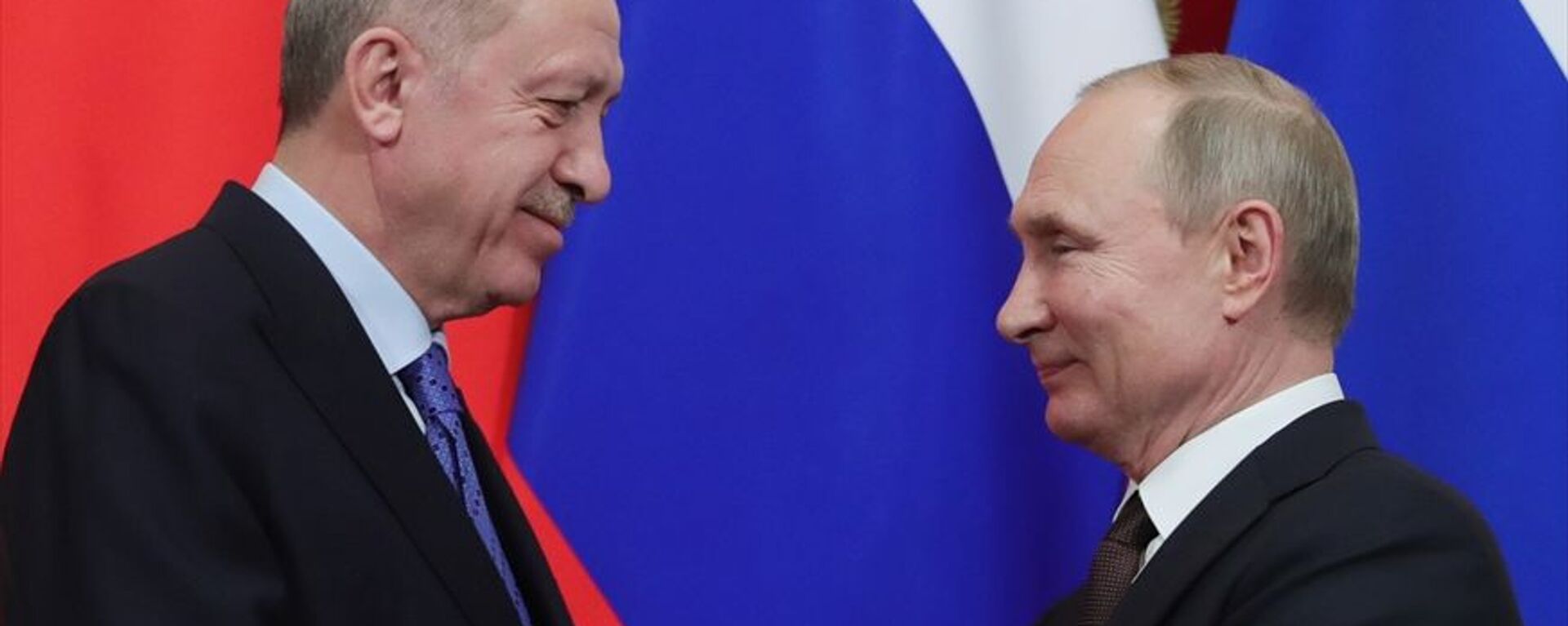 Türkiye Cumhurbaşkanı Recep Tayyip Erdoğan ile Rusya Devlet Başkanı Vladimir Putin - Sputnik Türkiye, 1920, 31.12.2022