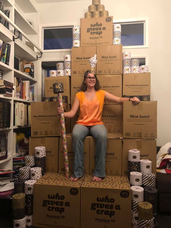 Tuvalet kağıdı kıtlığı yaşayan Avustralya'nın 'en zengin' çifti: 48 rulo yerine yanlışlıkla 48 koli sipariş ettiler - Sputnik Türkiye