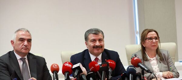 Fahrettin Koca, Ruhsar Pekcan, Mehmet Nuri Ersoy - Sputnik Türkiye