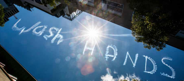 Gökyüzünde 'Ellerini yıka' yazısı - Sputnik Türkiye