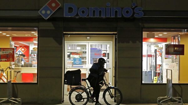 ABD'nin Seattle şehrindeki bir Dominos pizza restoranı - Sputnik Türkiye